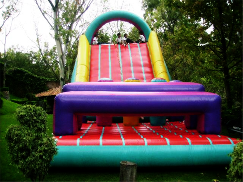 Pista jumbo inflable